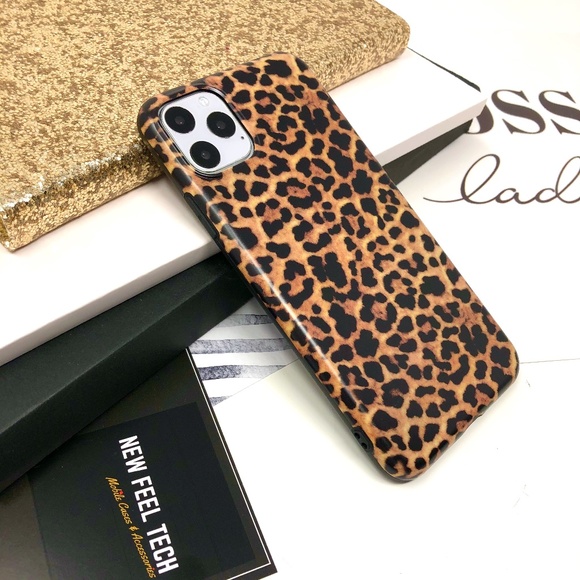 Accessories - iPhone Brown Leopard Print Case